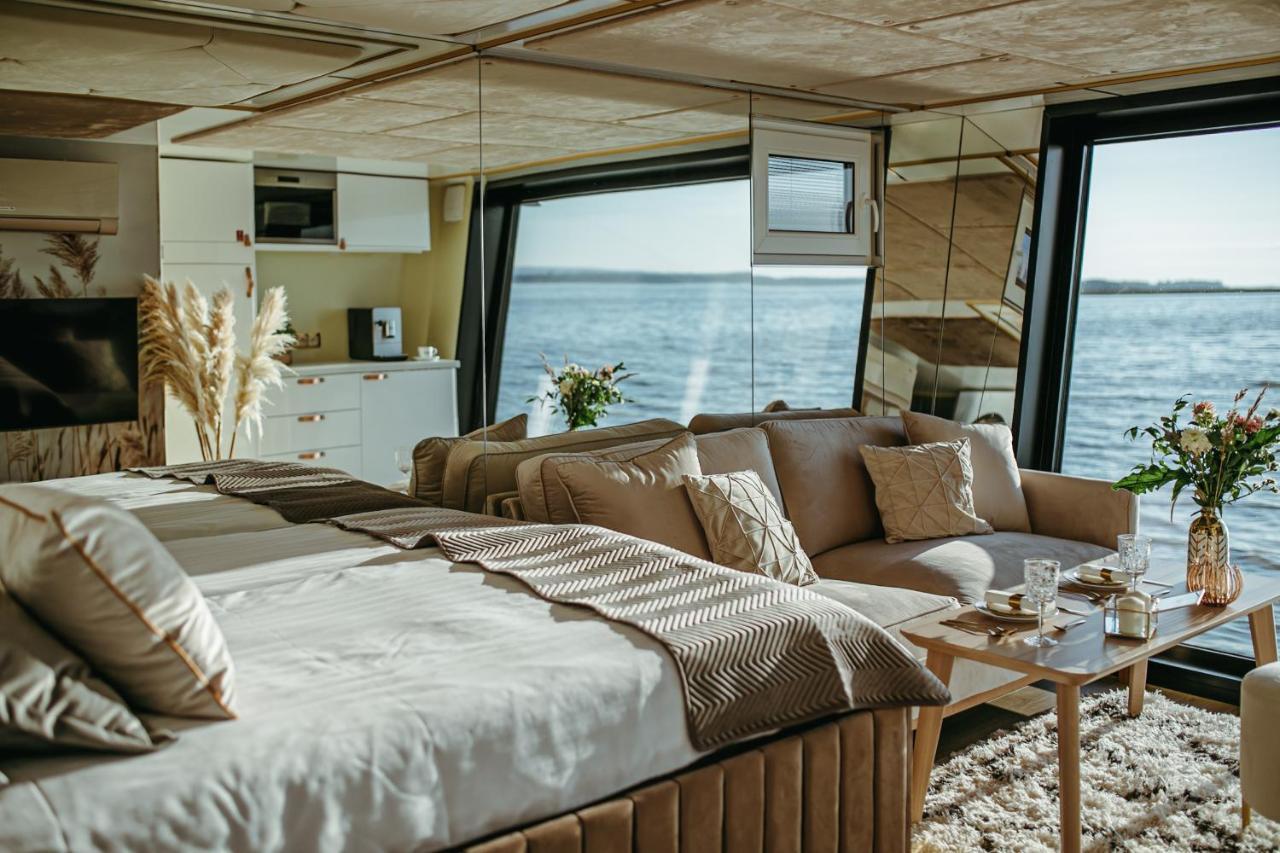 Myhouseboat 2 Hotel Moerbisch Am See Exterior photo